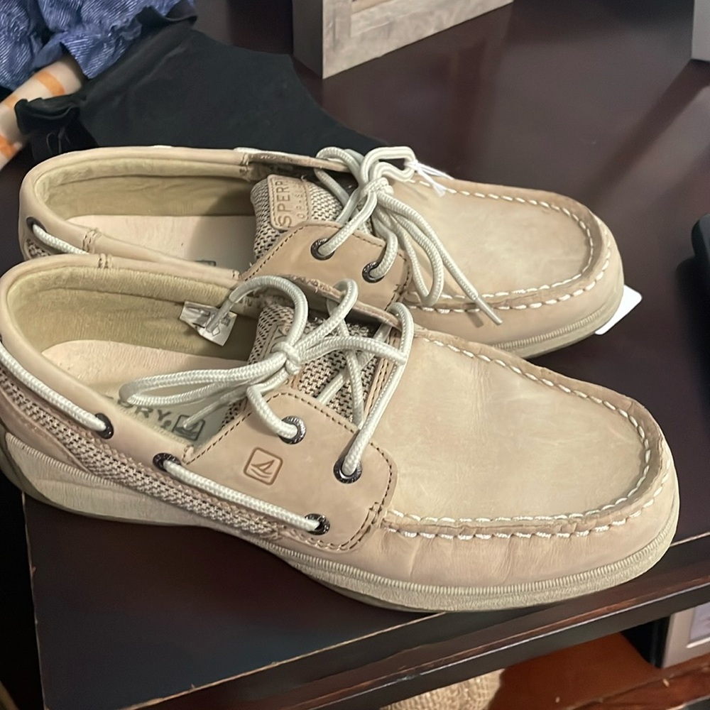 Sperry boat shoes